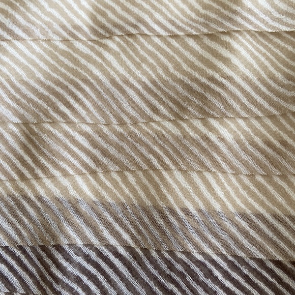 Ann Taylor Loft sleeveless shirt size xs - Picture 4 of 6